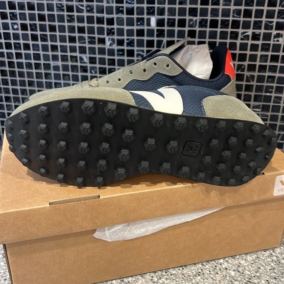 VEJA Rio Branco Alveomesh Sneakers New With Box Size 41 EU / size 8 US - Picture 6 of 10